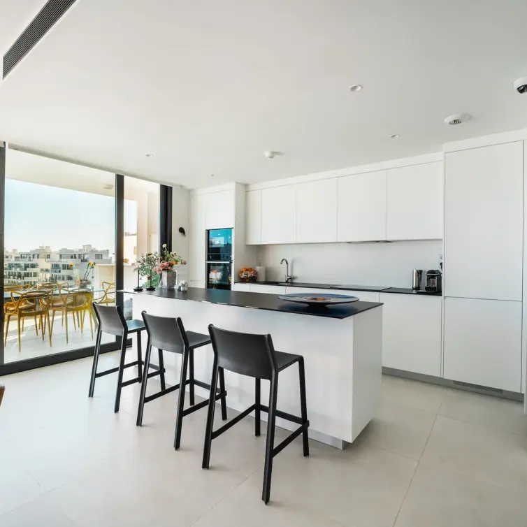 Venta de apartamento en planta media en Fuengirola
