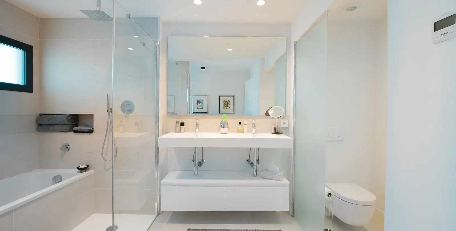 Sale of middle floor apartment in Fuengirola 10