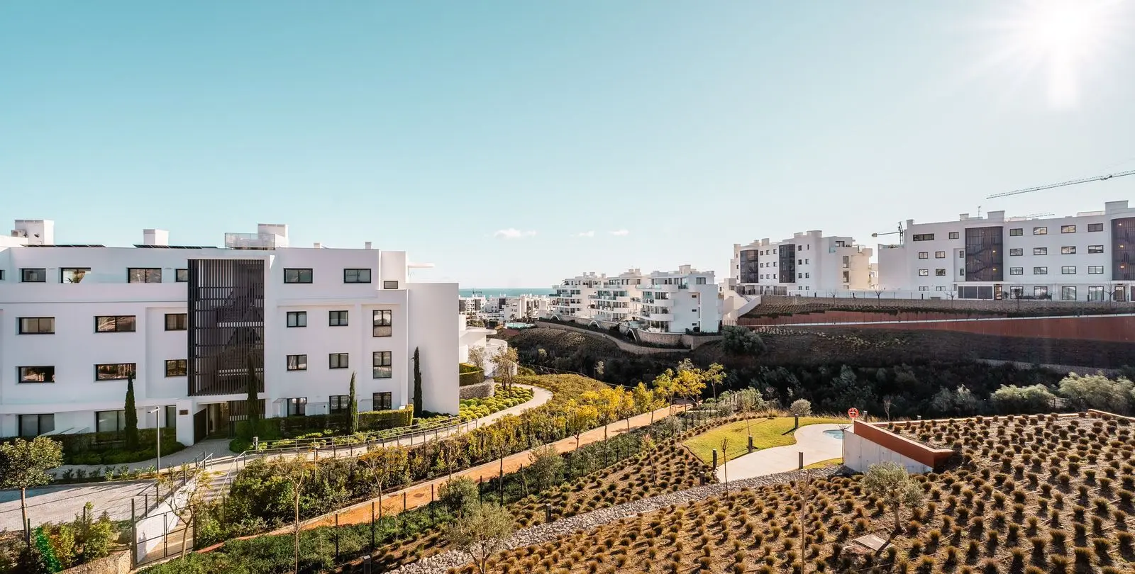 Sale of middle floor apartment in Fuengirola 20