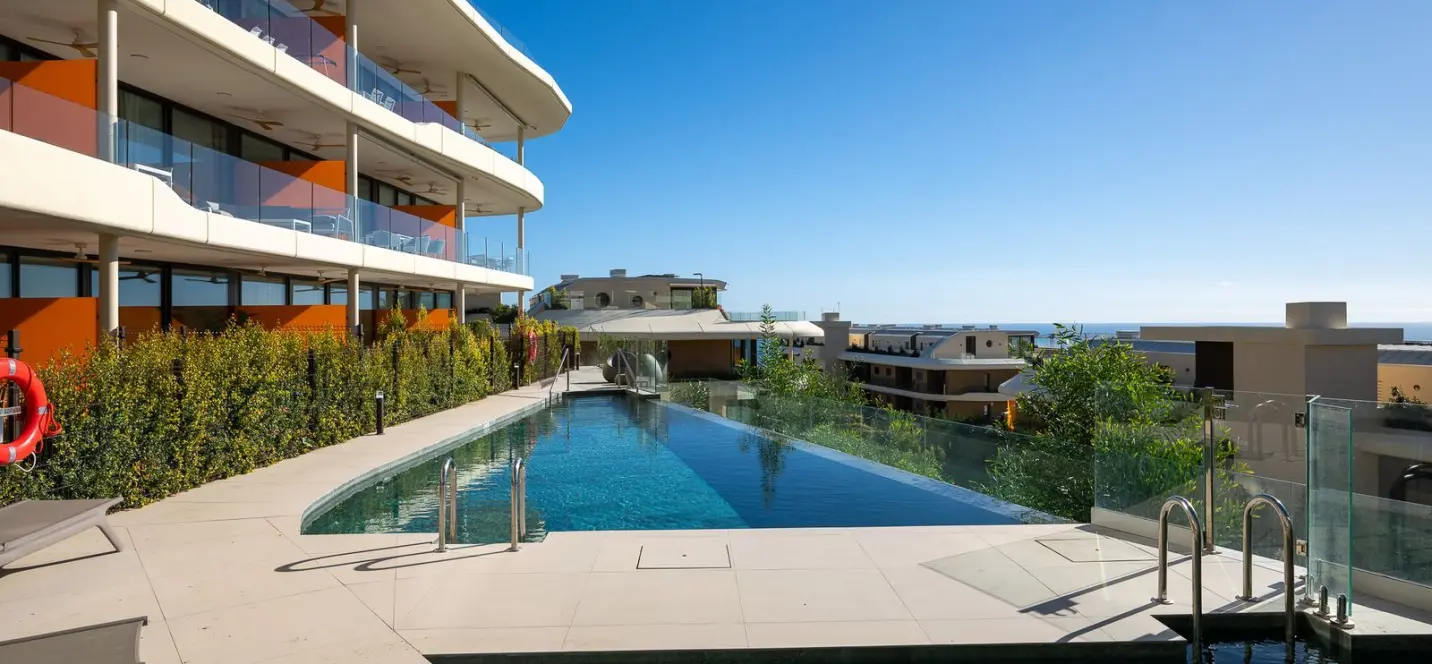 Sale of ground floor apartment in Fuengirola 0