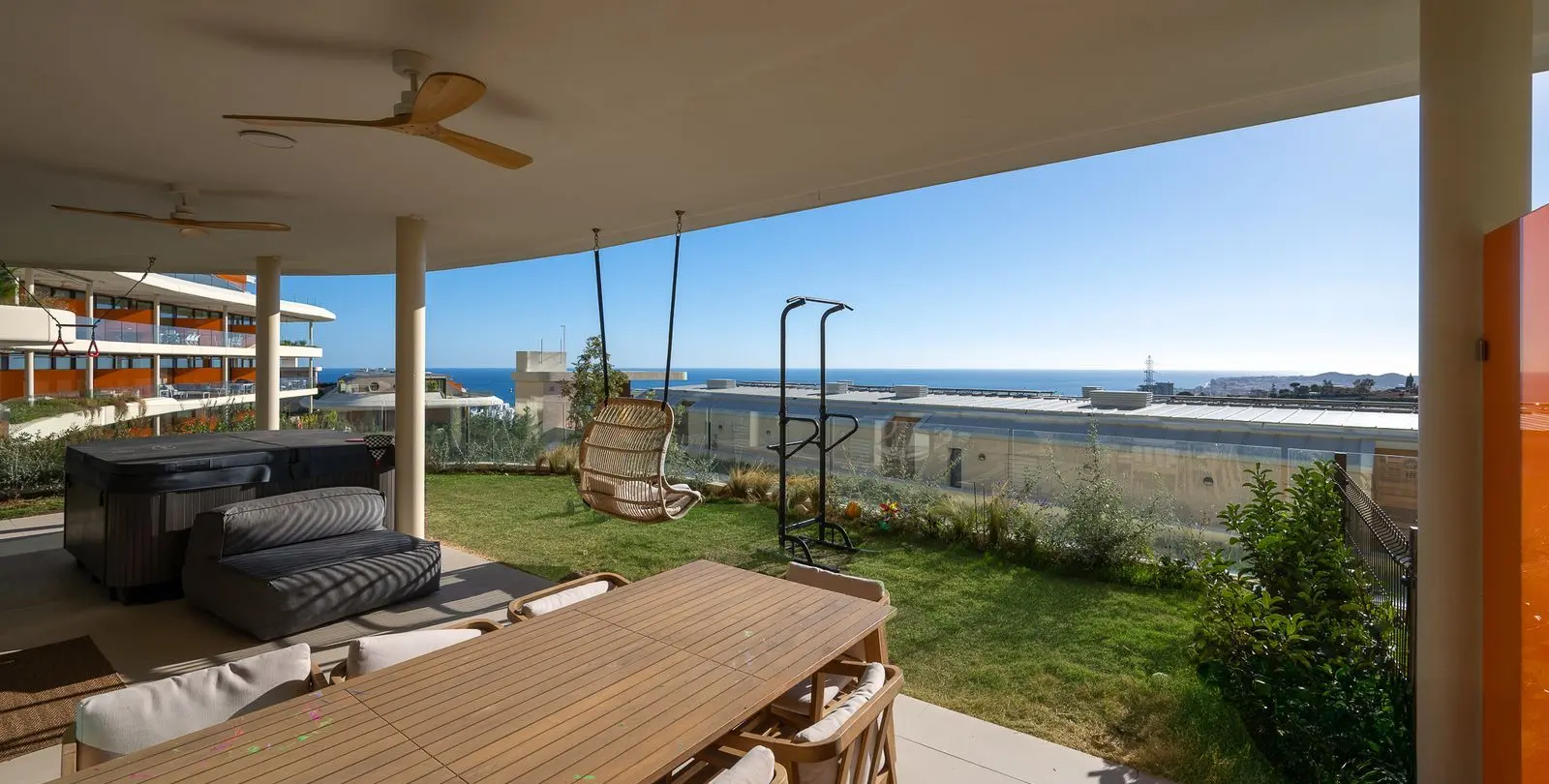 Продажа апартаментов на первом этаже в Fuengirola 23