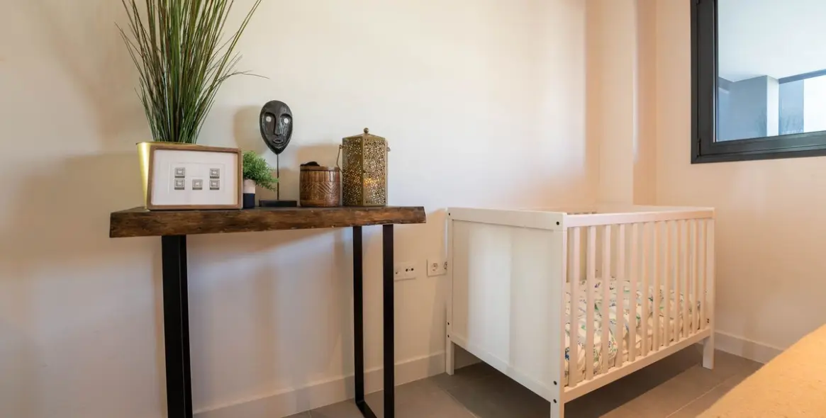 Продажа апартаментов на среднем этаже в Estepona 33