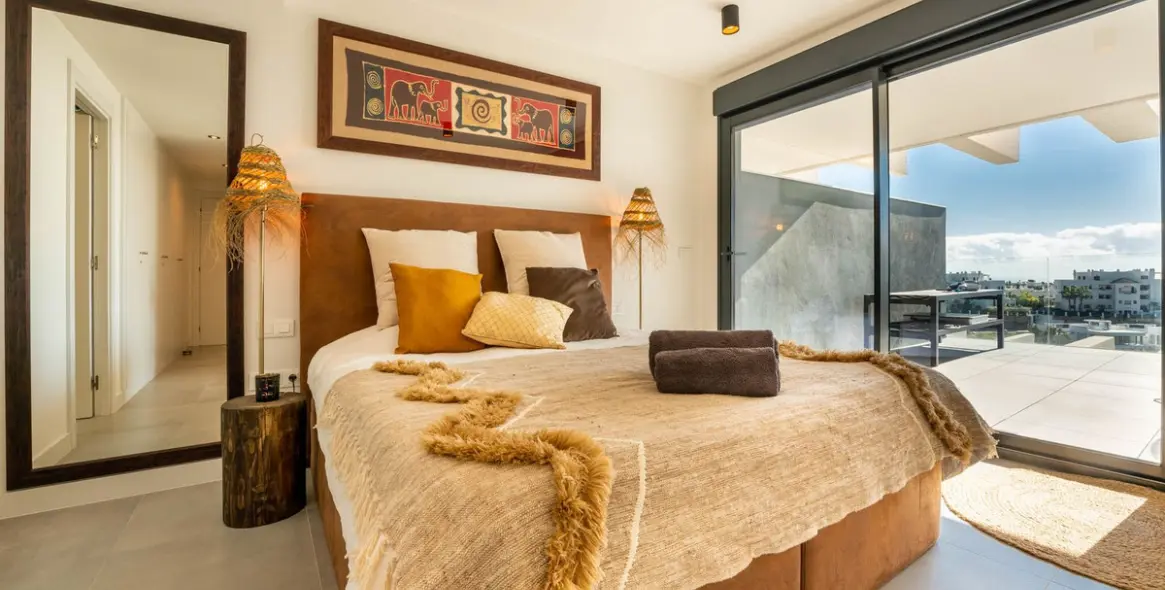 Продажа апартаментов на среднем этаже в Estepona 36