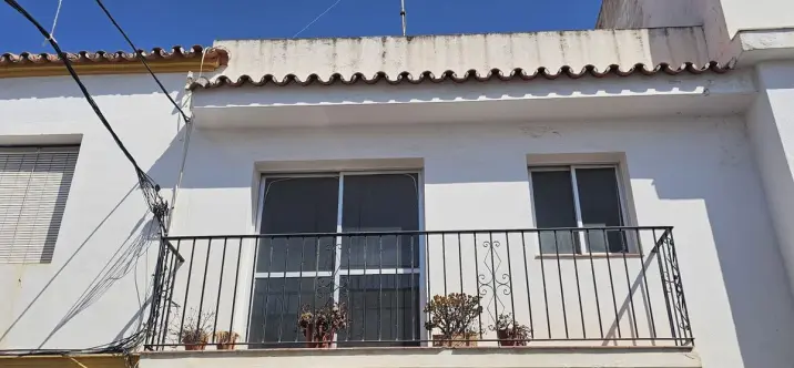 Townhouse R5162455 3