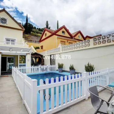 Продажа дома на две семьи в Benalmadena Costa