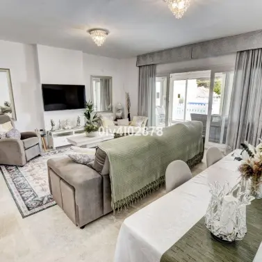 Продажа дома на две семьи в Benalmadena Costa