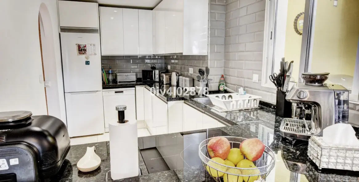 Продажа дома на две семьи в Benalmadena Costa 7