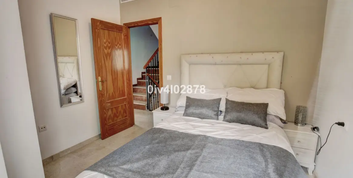 Sale of semi-detached house in Benalmadena Costa 28