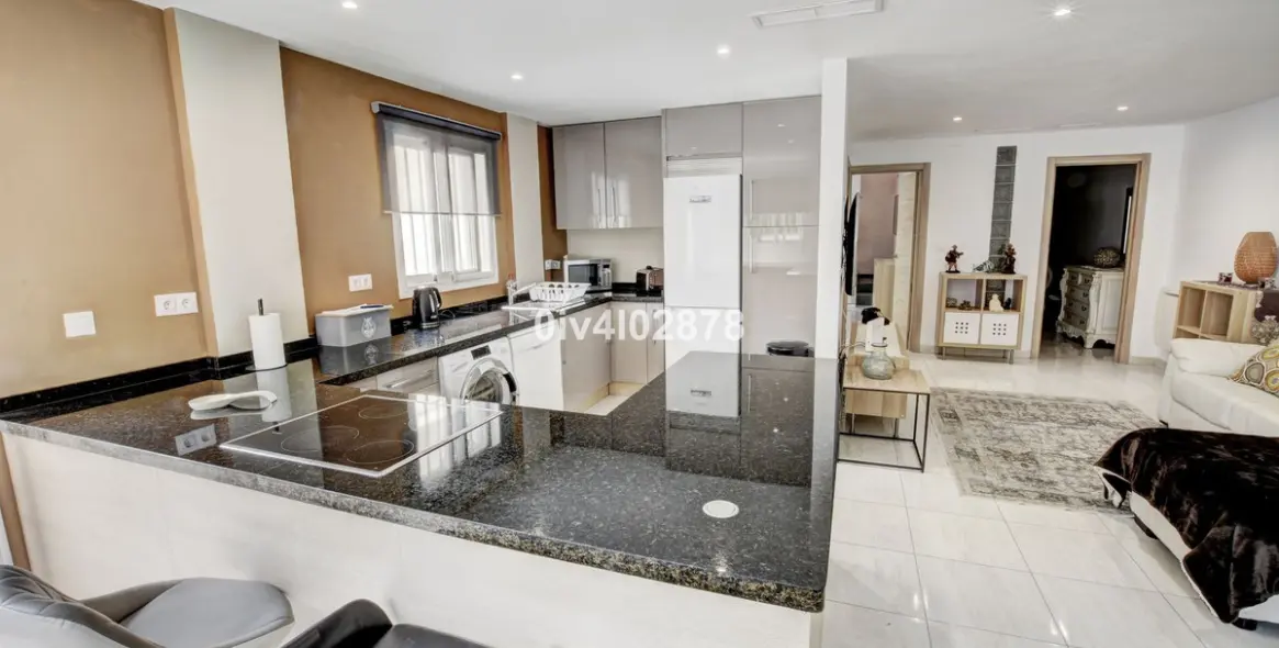 Sale of semi-detached house in Benalmadena Costa 41