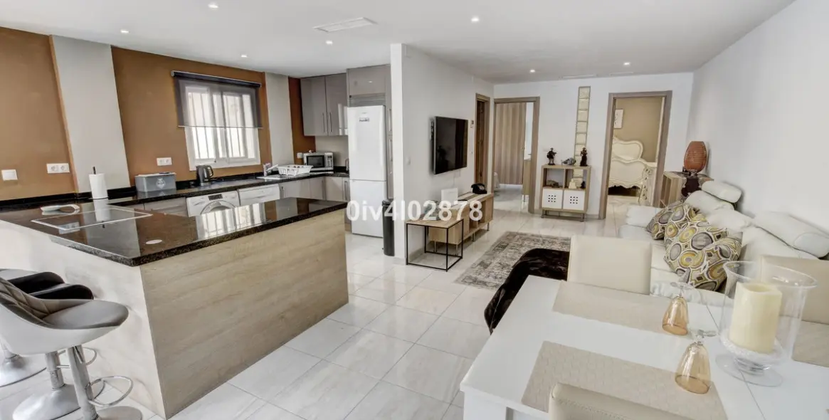 Sale of semi-detached house in Benalmadena Costa 42