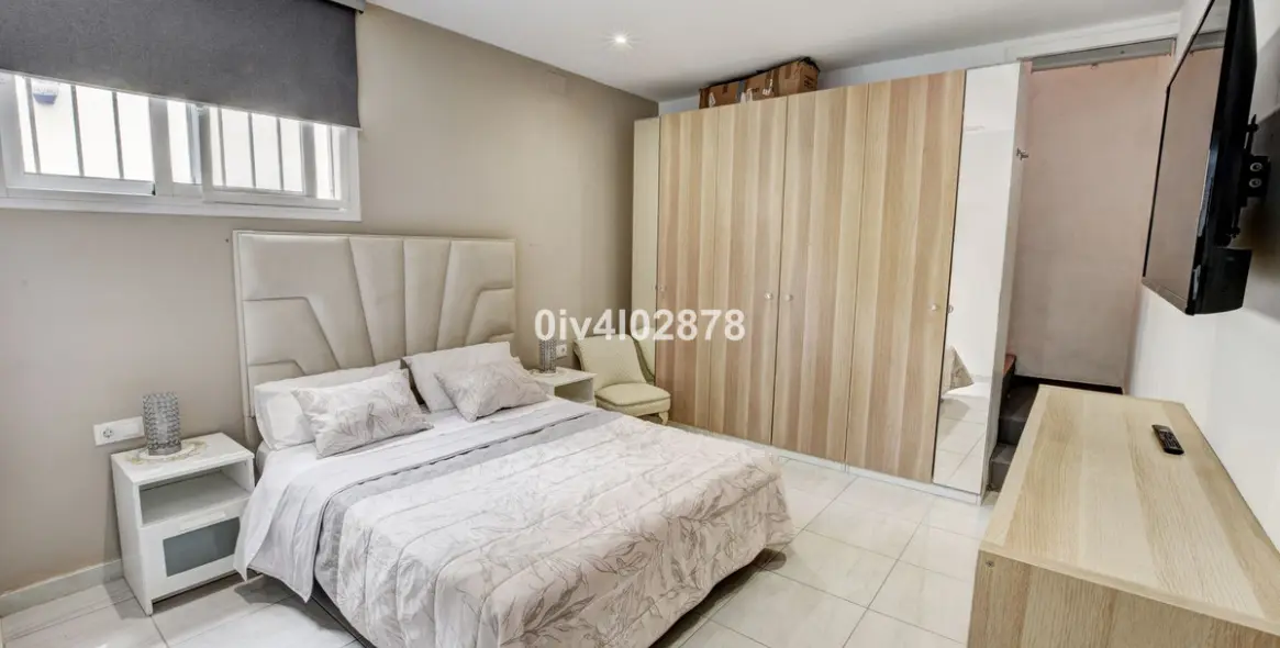 Sale of semi-detached house in Benalmadena Costa 46