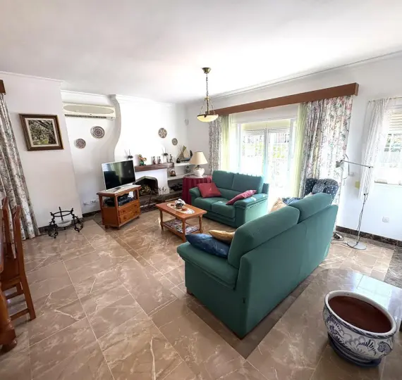 Sale of detached villa in Alhaurín de la Torre