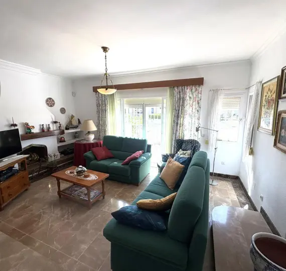 Sale of detached villa in Alhaurín de la Torre