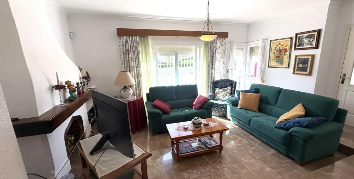 Sale of detached villa in Alhaurín de la Torre 7