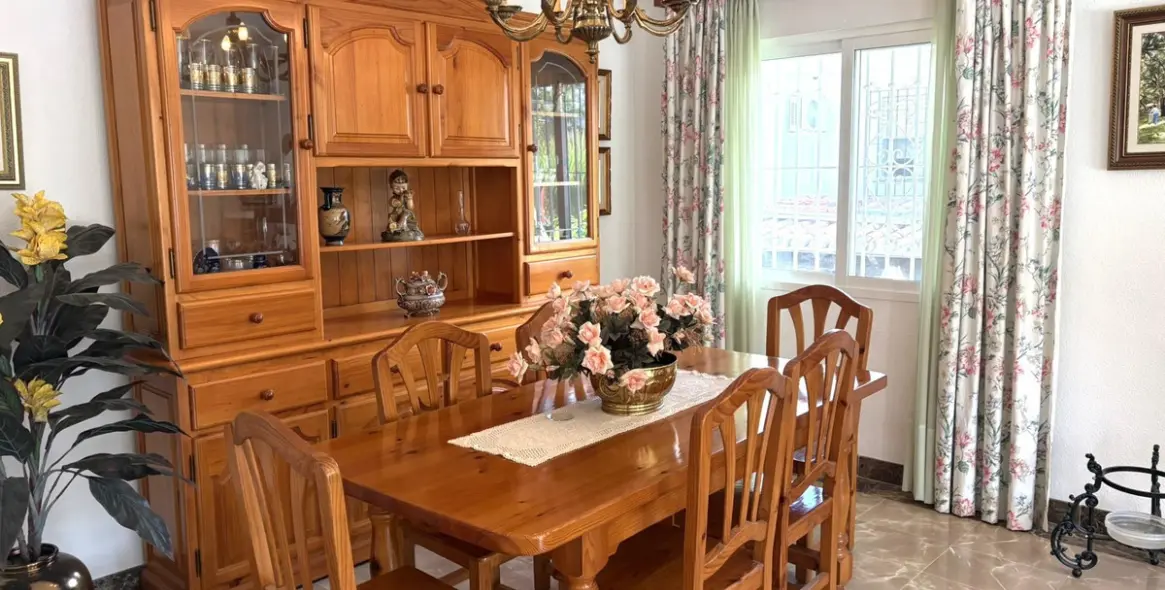 Sale of detached villa in Alhaurín de la Torre 13