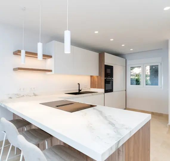 Sale of middle floor apartment in La Mairena