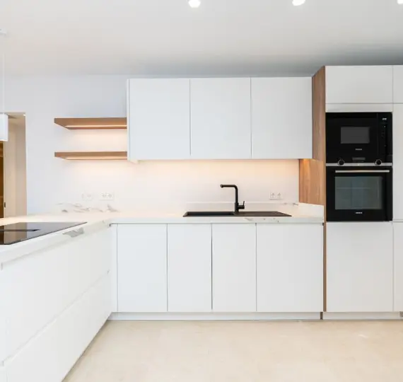 Sale of middle floor apartment in La Mairena