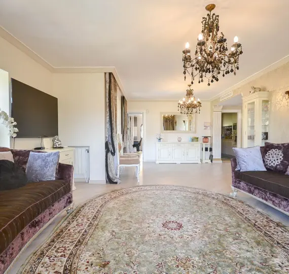 Sale of penthouse in Atalaya