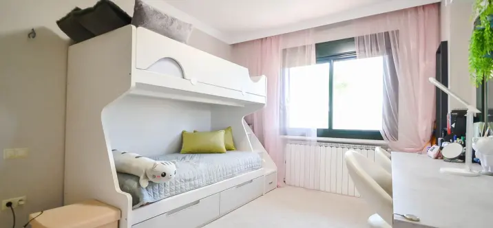 Sale of penthouse in Atalaya 4