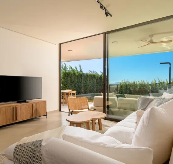 Продажа апартаментов на первом этаже в Fuengirola