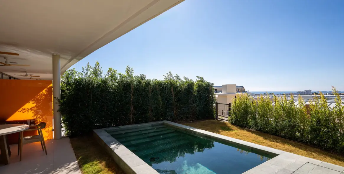 Sale of ground floor apartment in Fuengirola 17