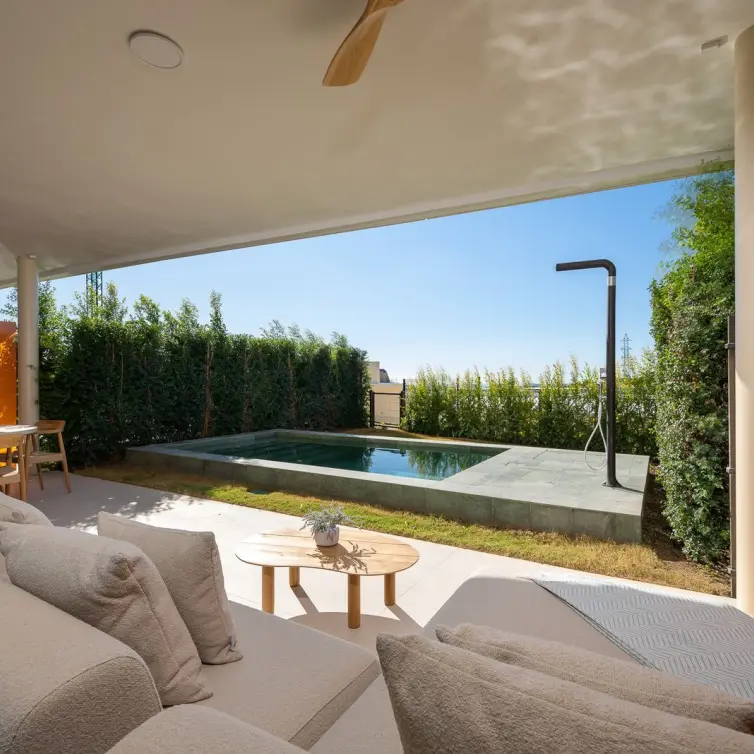 Продажа апартаментов на первом этаже в Fuengirola