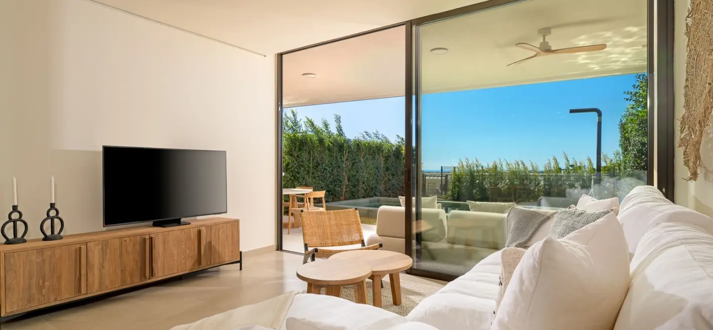 Продажа апартаментов на первом этаже в Fuengirola 2