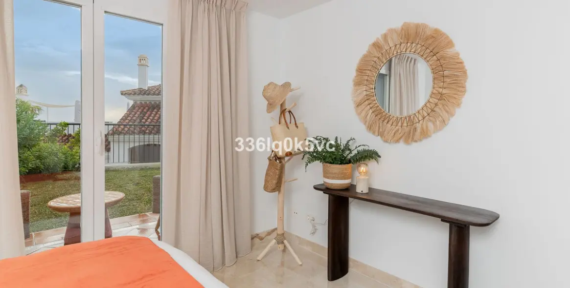 Продажа апартаментов на первом этаже в Benahavís 12