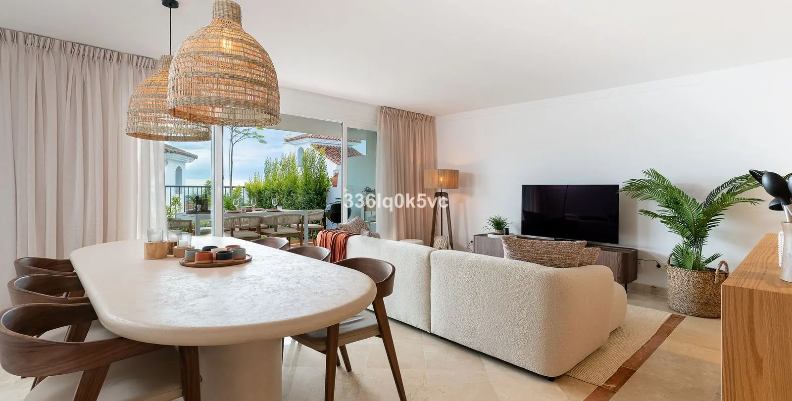 Venta de apartamento en planta baja en Benahavís 10