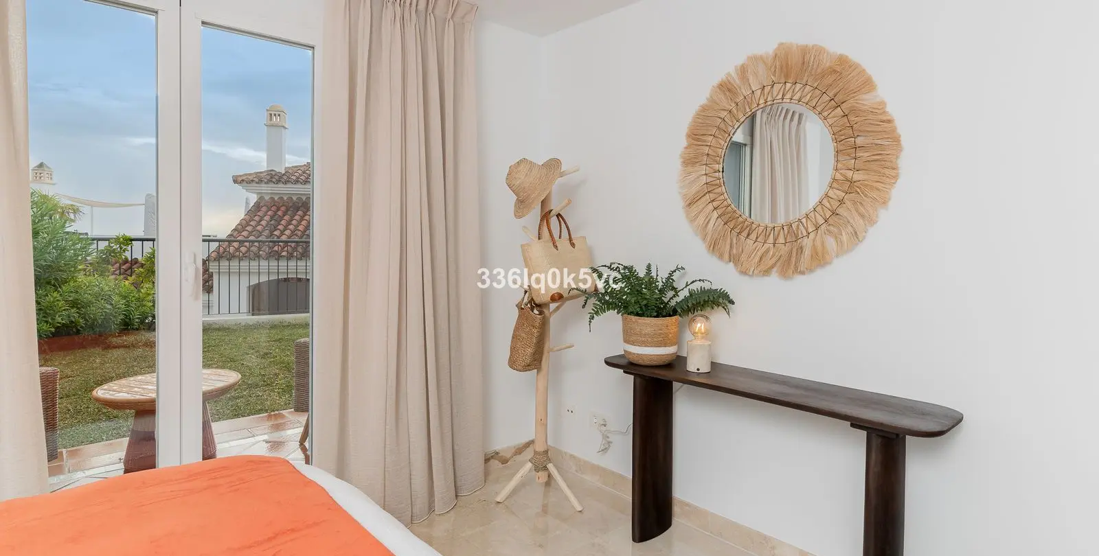 Venta de apartamento en planta baja en Benahavís 12