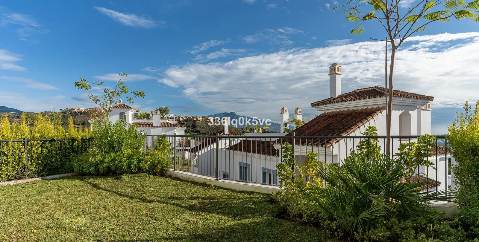 Venta de apartamento en planta baja en Benahavís 18