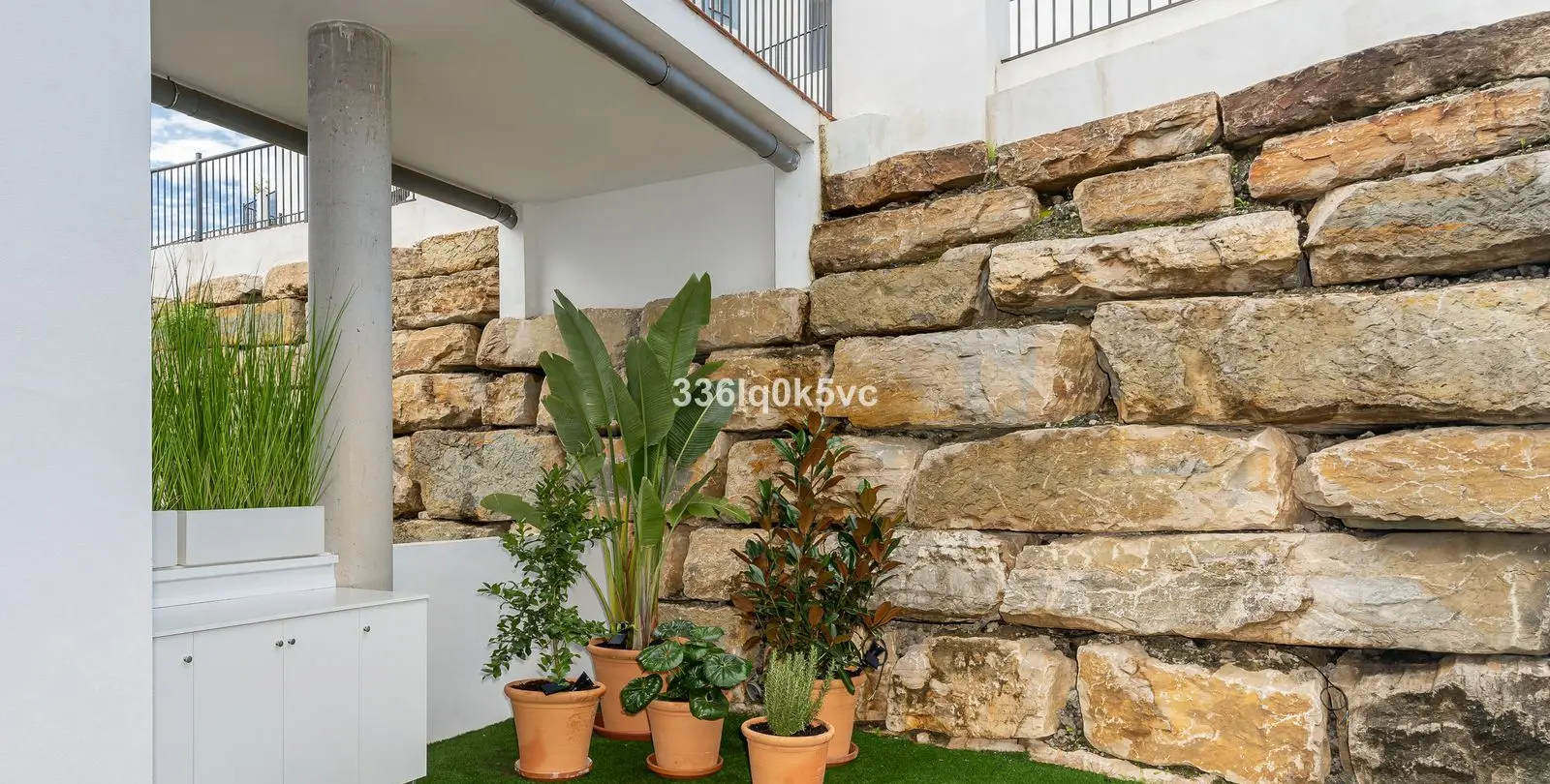 Venta de apartamento en planta baja en Benahavís 26