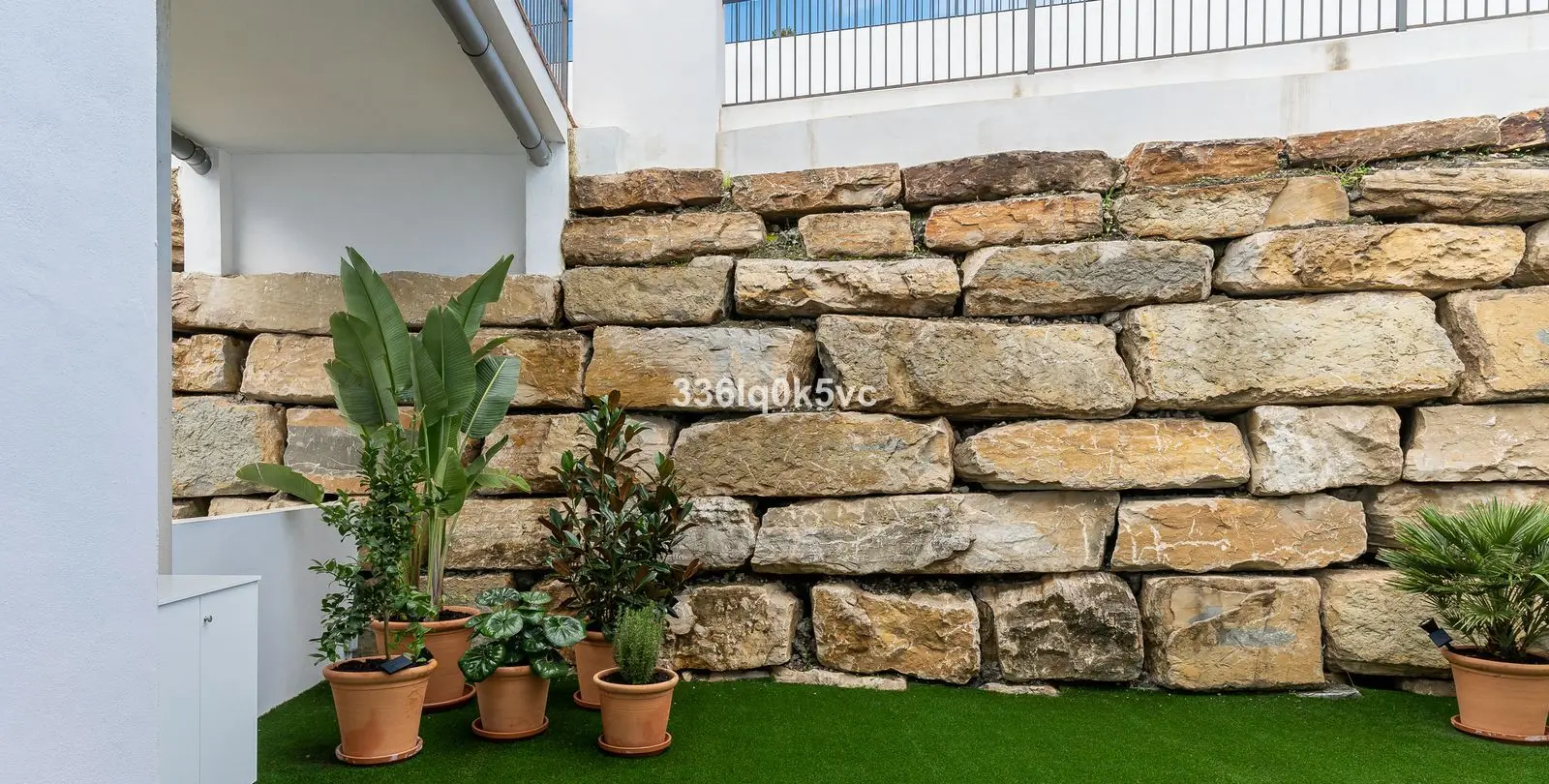 Venta de apartamento en planta baja en Benahavís 34