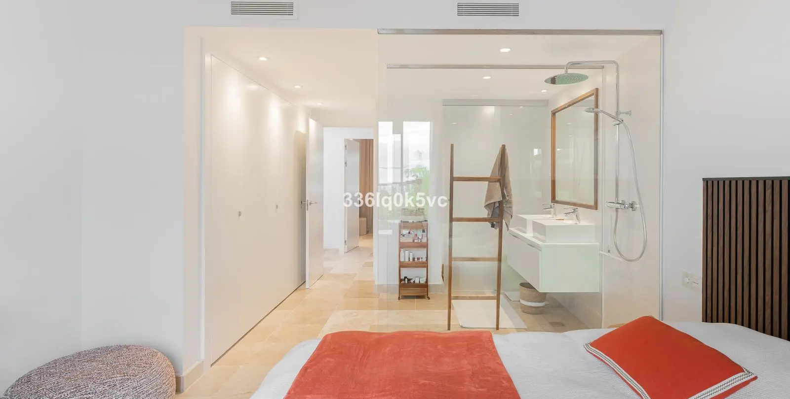 Venta de apartamento en planta baja en Benahavís 39