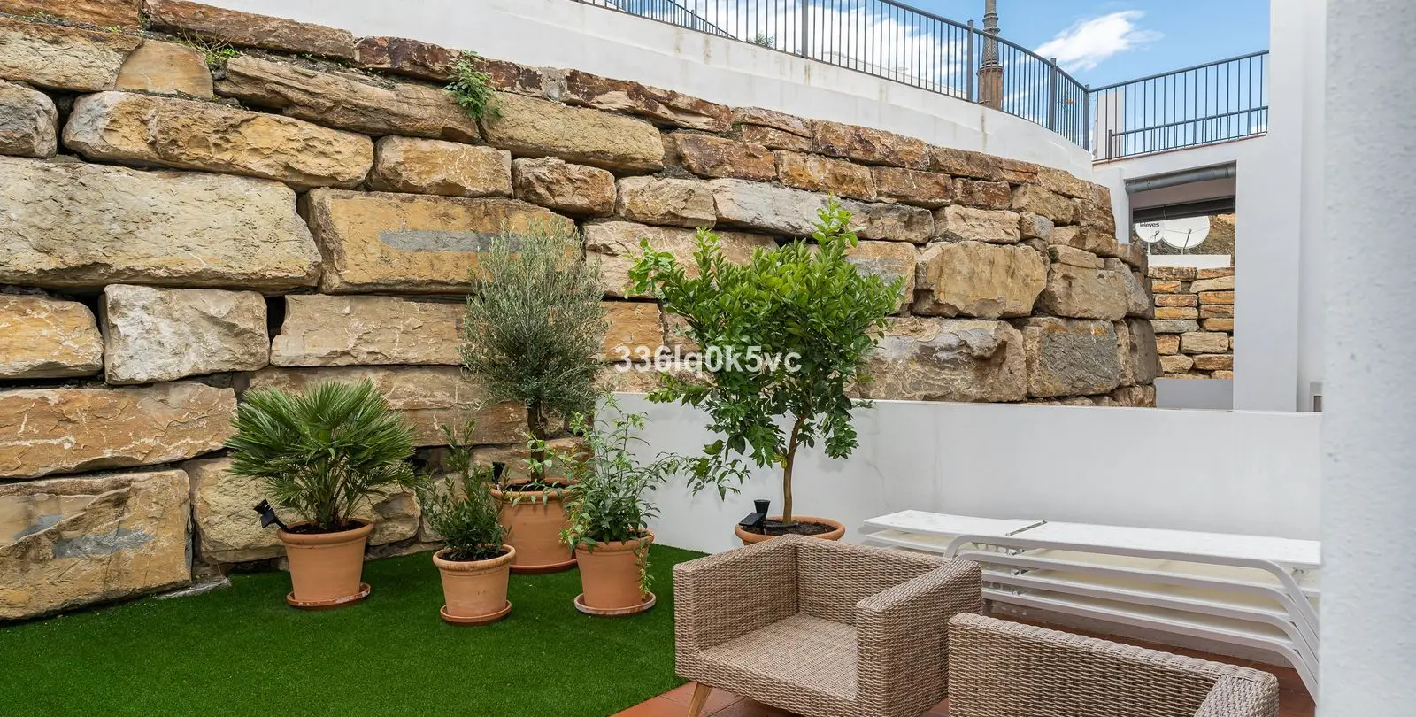 Venta de apartamento en planta baja en Benahavís 44