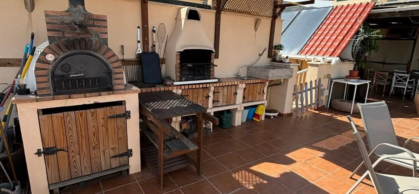 Sale of penthouse in Torremolinos 2