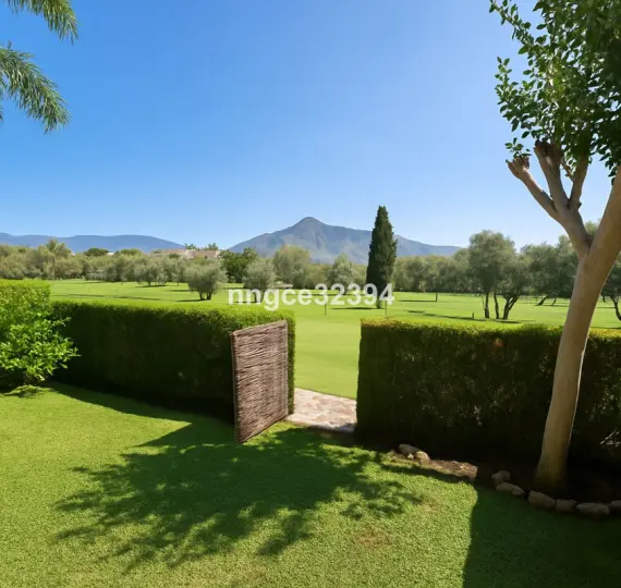 Продажа апартаментов на первом этаже в San Pedro de Alcántara