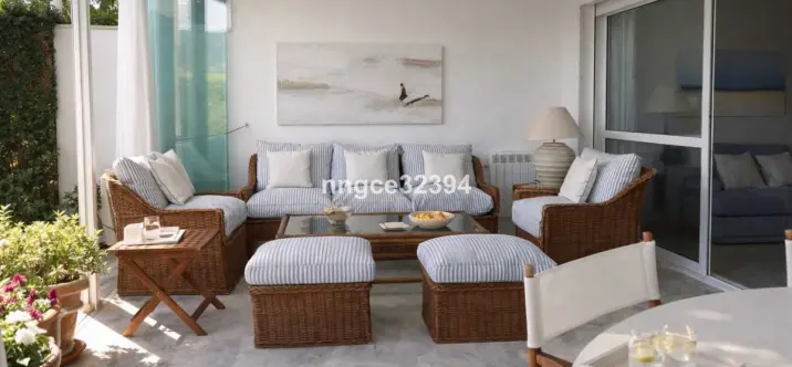 Sale of ground floor apartment in San Pedro de Alcántara 4