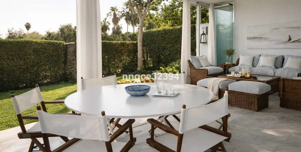 Sale of ground floor apartment in San Pedro de Alcántara 7