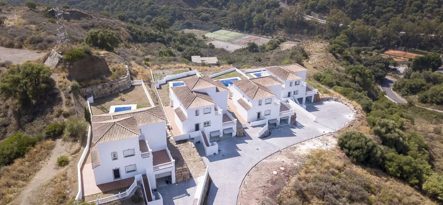 Venta de villa independiente en Estepona 1