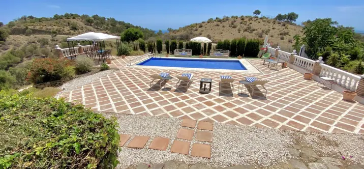 Sale of detached villa in La Cala de Mijas 1