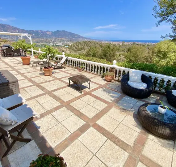 Sale of detached villa in La Cala de Mijas