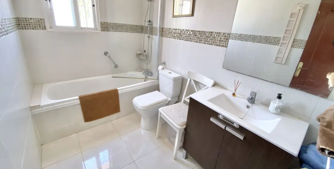 Sale of detached villa in La Cala de Mijas 15