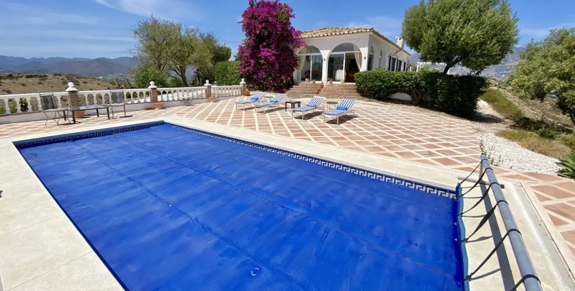 Sale of detached villa in La Cala de Mijas 21