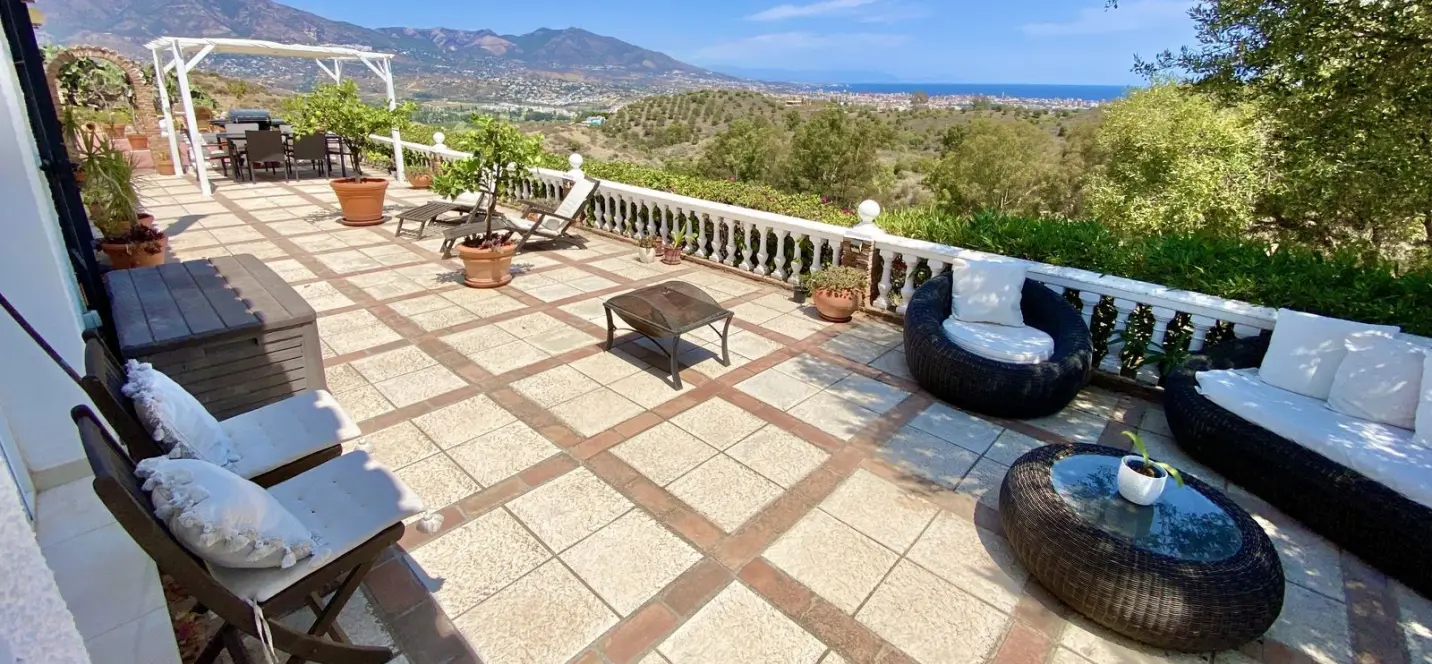 Продажа  отдельно стоящей виллы в La Cala de Mijas 3