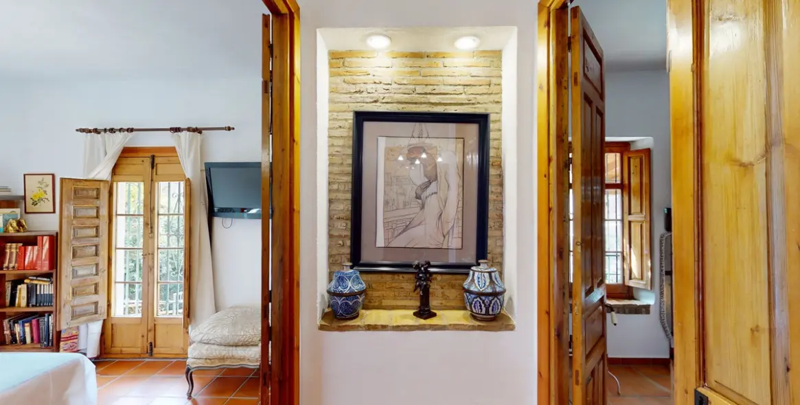 Sale of detached villa in Sayalonga 24