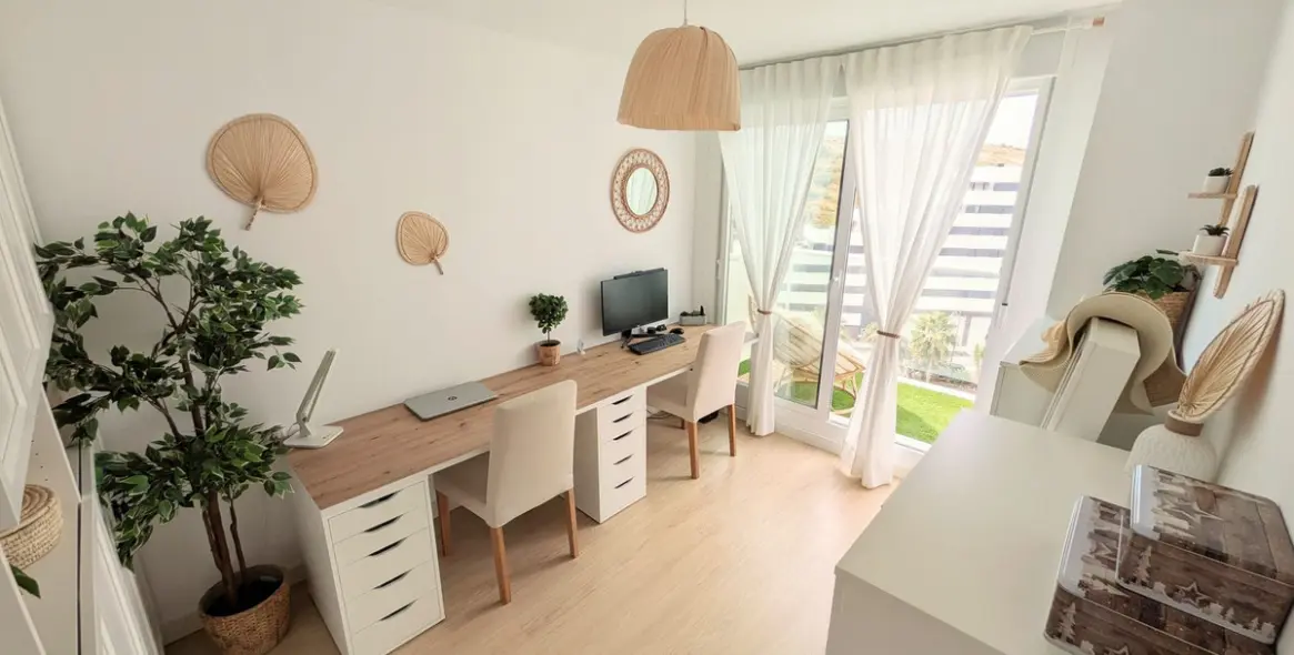 Sale of penthouse in Estepona 13