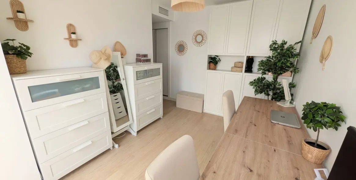 Sale of penthouse in Estepona 14