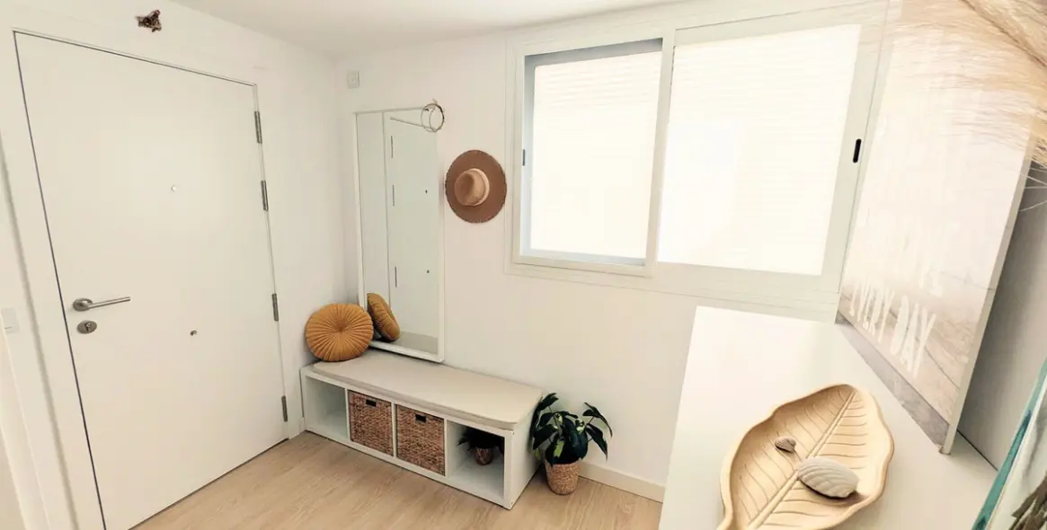 Sale of penthouse in Estepona 18