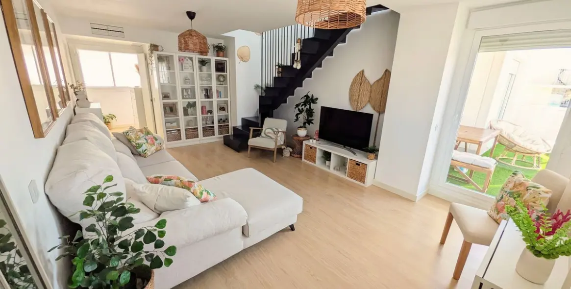 Sale of penthouse in Estepona 19